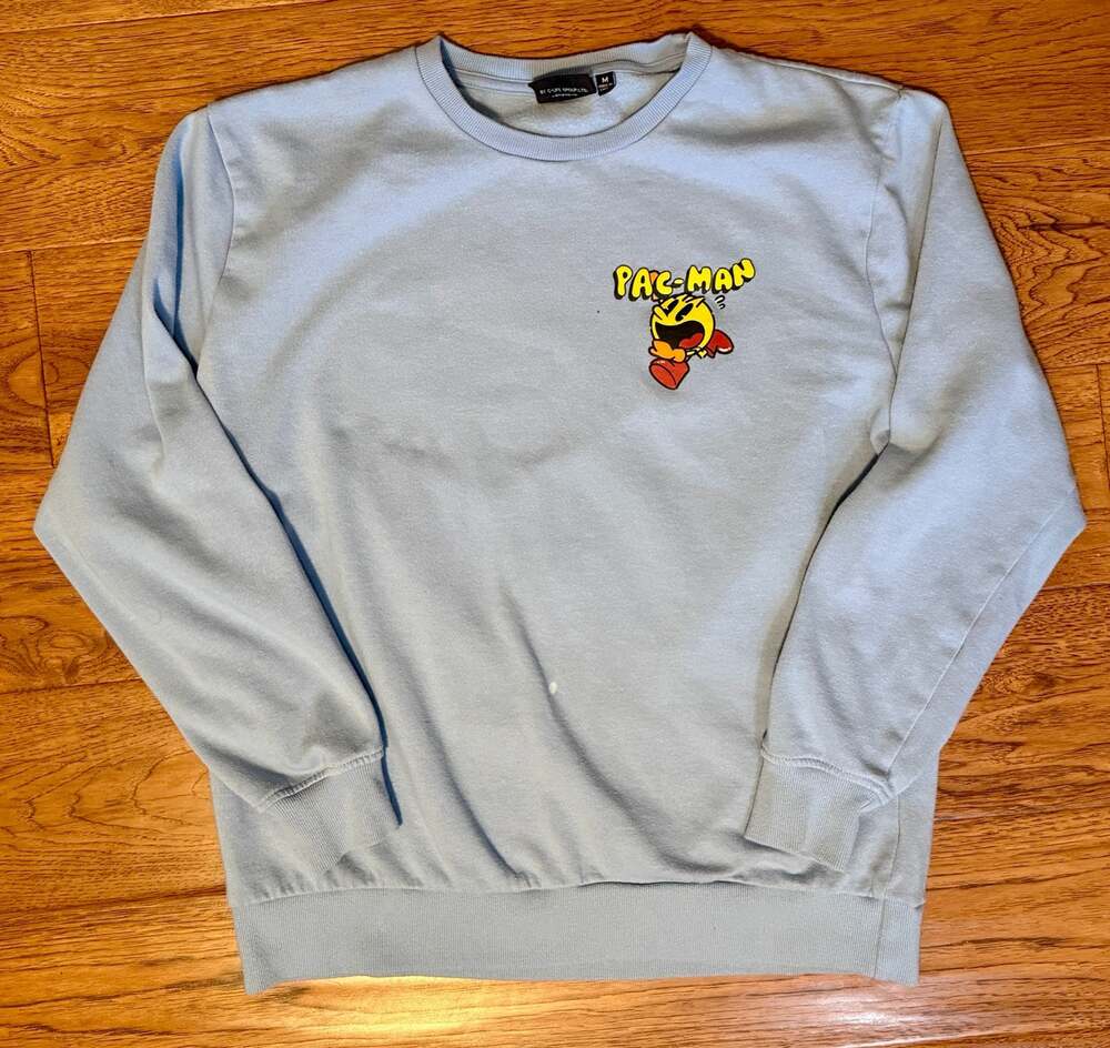 Pac-Man Can't Catch Pac-Man Graphic Crewneck Sweatshirt Light Blue M